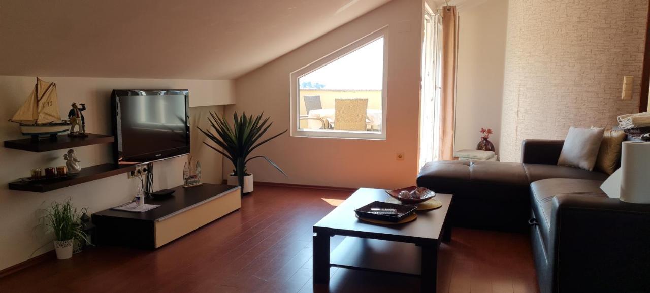 Apartman Nane Banjol ภายนอก รูปภาพ