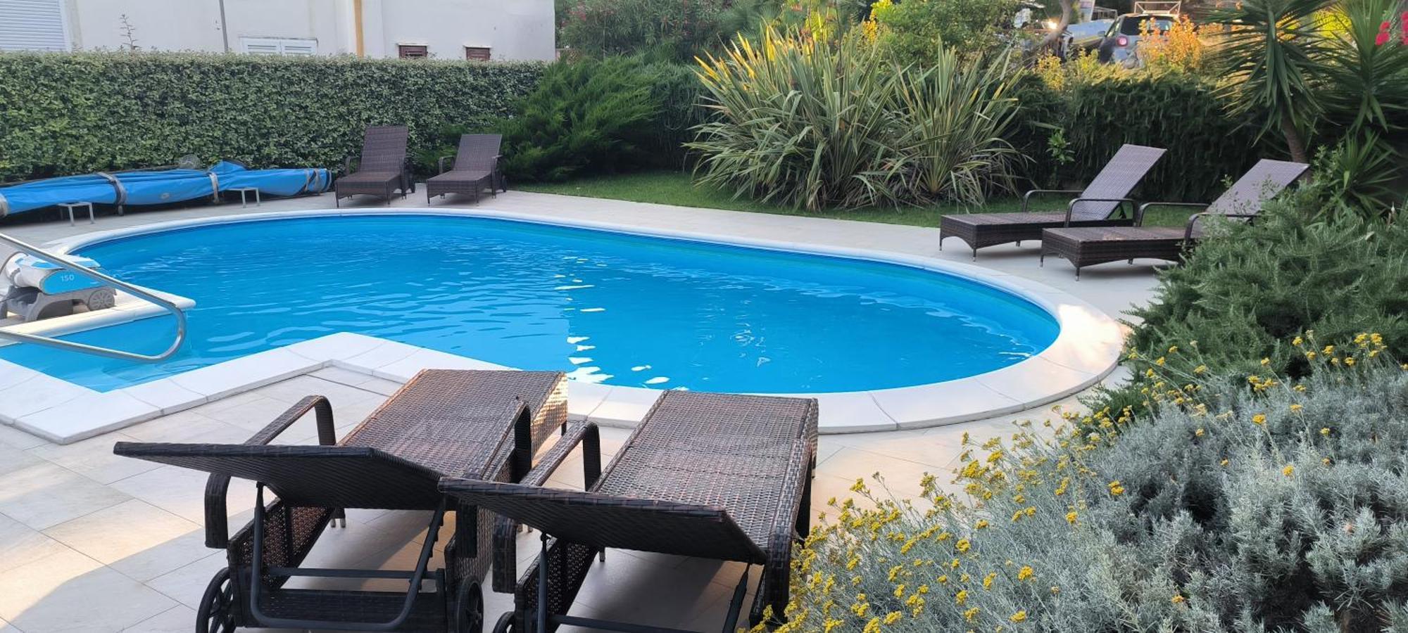 Apartman Nane Banjol ภายนอก รูปภาพ